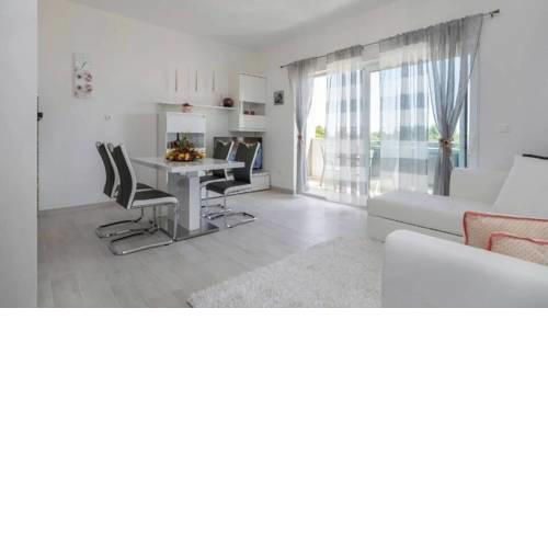 Apartments with a parking space Seget Vranjica, Trogir - 12476