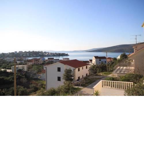Apartments with a parking space Seget Vranjica, Trogir - 8507