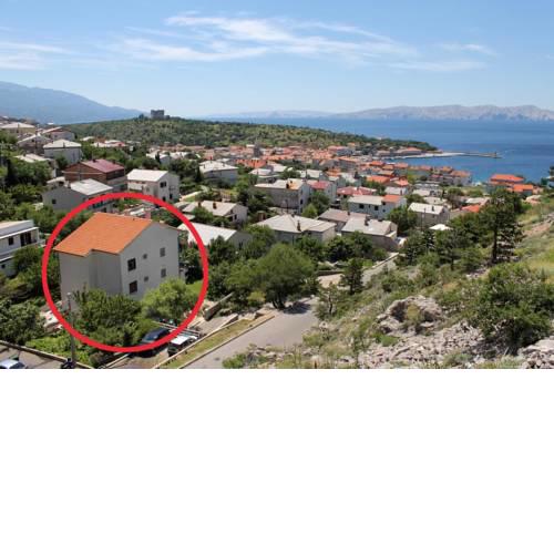 Apartments with a parking space Senj - 5562