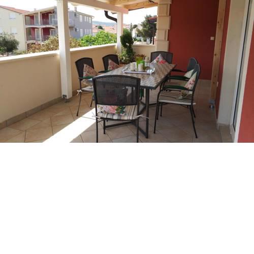 Apartments with a parking space Vodice - 16578