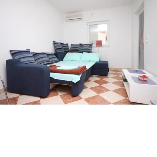 Apartments with a parking space Vodice - 6183