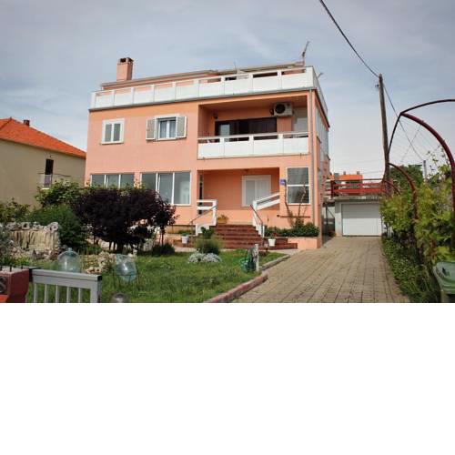 Apartments with a parking space Zadar - 14946