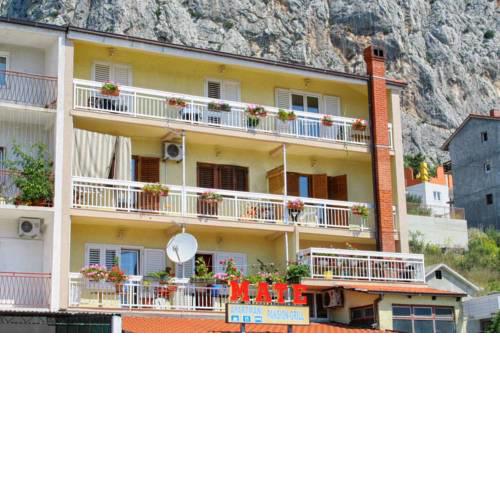 Apartments with WiFi Omis - 2757