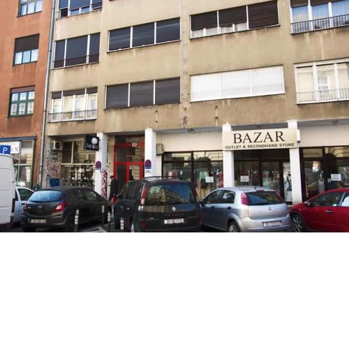 Apartments with WiFi Zagreb - 15952