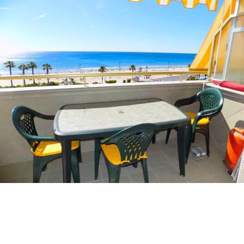 Apartsalou Horisonte La Pineda