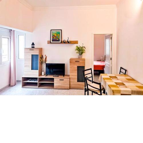 Apartur - Céntrico apartamento junto a la playa