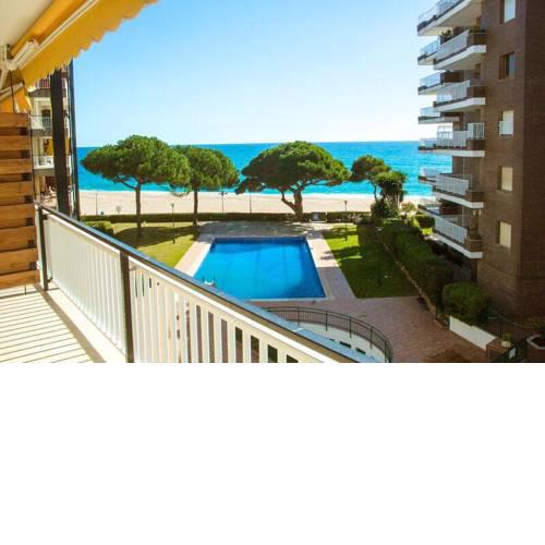 Apatamento Lloret Del Mar. Primera línea de playa.