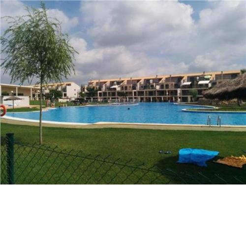 Appart récent de 80 m² , piscine, climatisation, calme, idéal famille