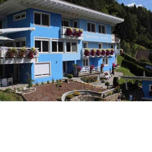 Appartement 2 mit 1 Schlafzimmer und Balkon