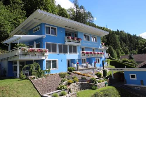 Appartement 3 mit 2 Schlafzimmern und Terrasse