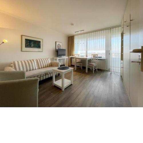 Appartement direkt am Strand mit Balkon Cityblick