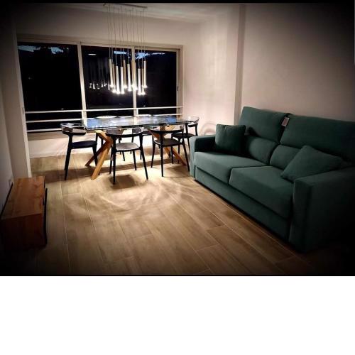 Appartement rénové à 250m de la plage