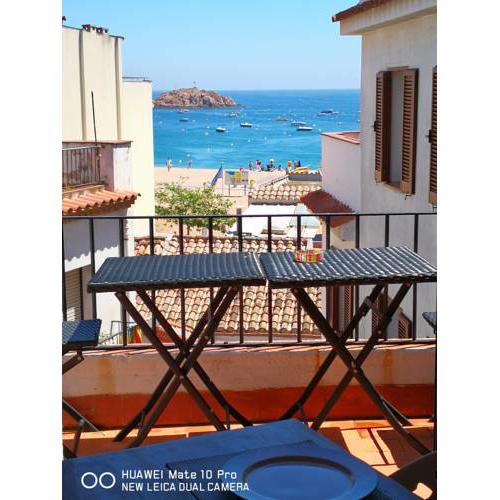 appartement vieille ville tossa vue sur mer