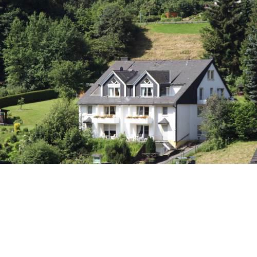 Appartementhaus Vierjahreszeiten