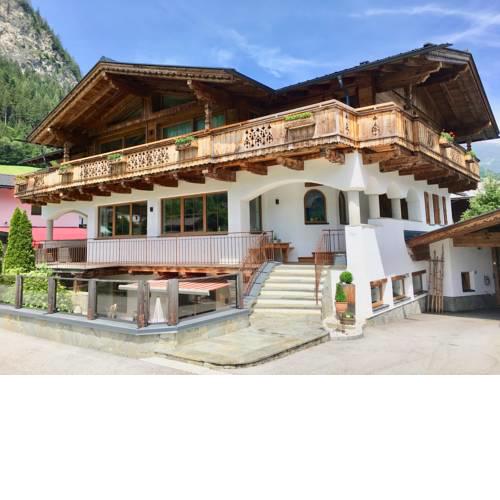 Appartements "Da Zillertaler und die Geigerin"