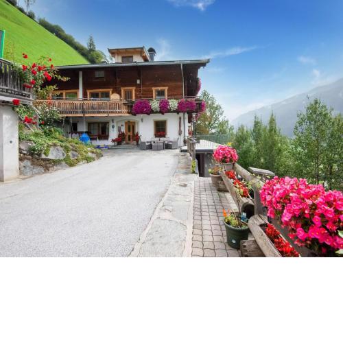 Appealing apartment in Bramberg with garden