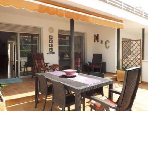 Appealing Holiday Home in Amposta with Sauna