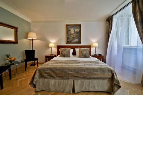 Appia Hotel Residences