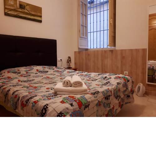 Apt al lado de PLAZA DE LA MERCED