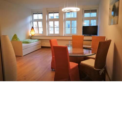 Apt next to Nuremberg central-station, Fair 10min