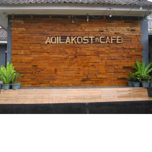 Aqilakost n Cafe Gadog Puncak
