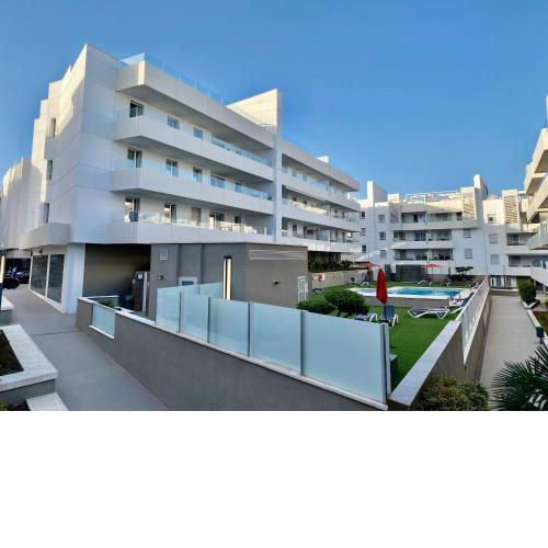 Aqua apartment with pool in Marbella
