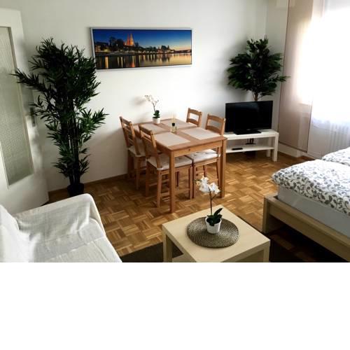 Arcaden Apartment