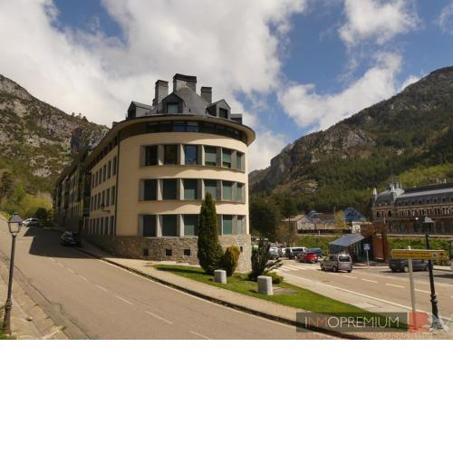 Arce, INMOPREMIUM TURÍSTICO