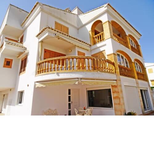 ARCOS GANDIA Chalet ( Alquiler solo a familias )
