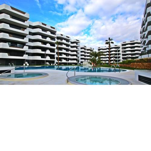 Arenales Playa 93 by Bravos Club