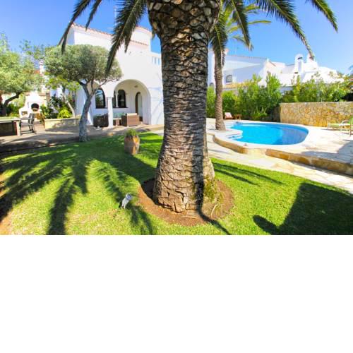 ARENDA Pino Alto Villa Sula