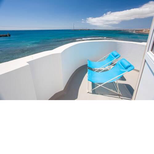 Arinaga Colors Apartments 'Blue house'