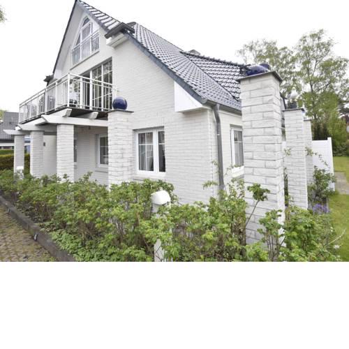 Cozy Apartment in Zingst Germany with Terrace