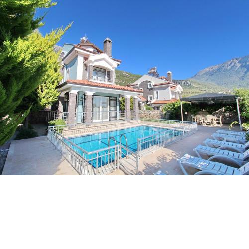 Arnna 5 Villa