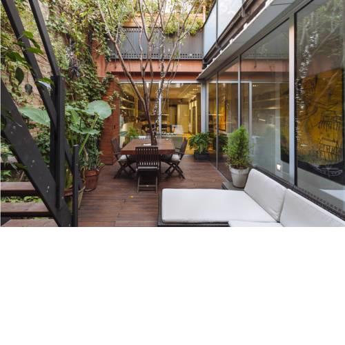 ArtlifeBCN Urban Oasis Apartment