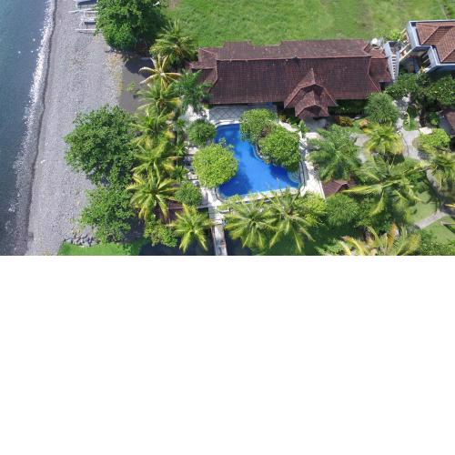Arya Amed Beach Resort and Dive Center