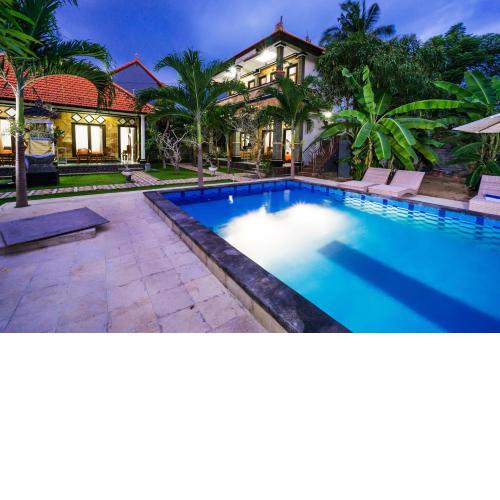 Arya Inn Enny Salon and Spa