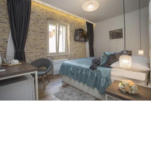 Aspalathos Residence