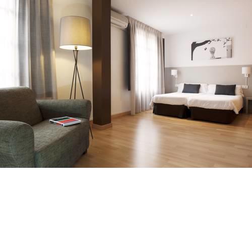 Aspasios Plaza Real Apartments