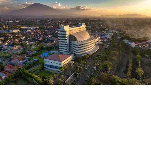 ASTON Cirebon Hotel and Convention Center