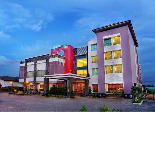 ASTON Tanjung City Hotel