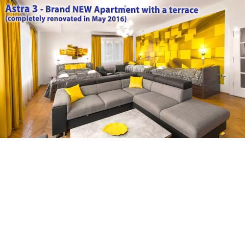 Astra 3 - Large Apartment with Terrace
