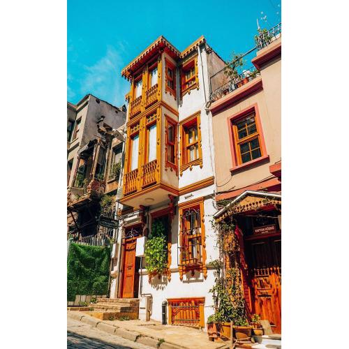 Astra Boutique Hotel