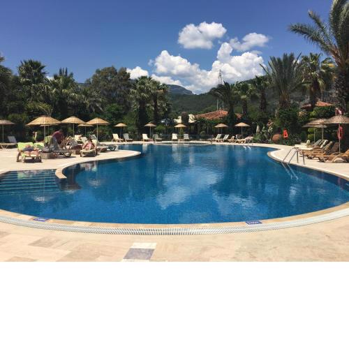 Asur Hotel & Aparts & Villas