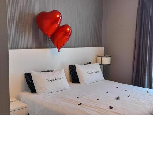 Atasehir Flora Suits