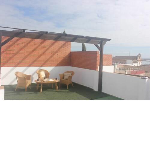 Atico 9 con terraza y solárium de uso exclusivo tratado con Ozono