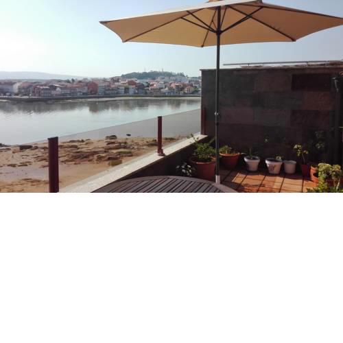 Ático Apartamento en Linea de Playa