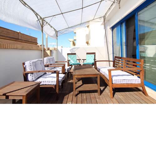 Ático con gran terraza a un paso de la playa