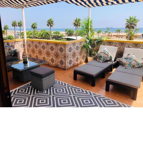 Ático de lujo en primera línea 2 balcones con vistas al mar, Vera Playa
