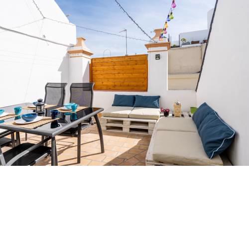 Ático dúplex con terraza privada en Cádiz centro